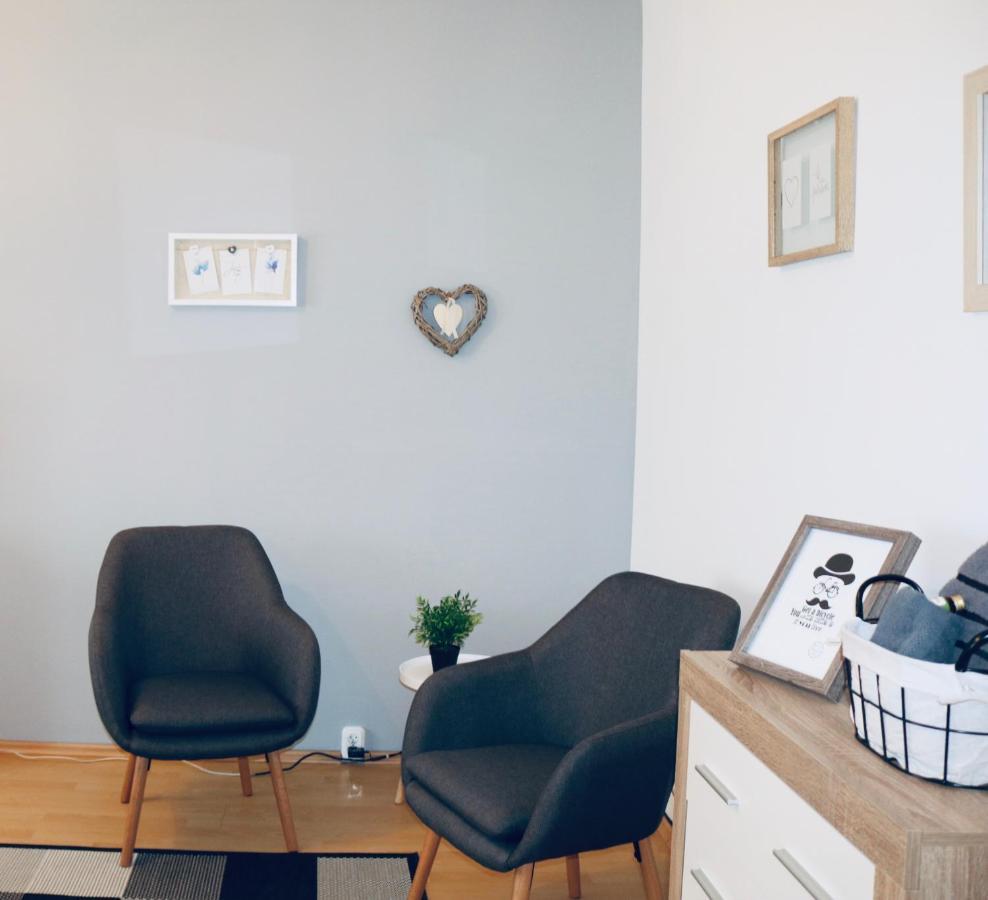 Szabadsag Apartman Печ Екстериор снимка