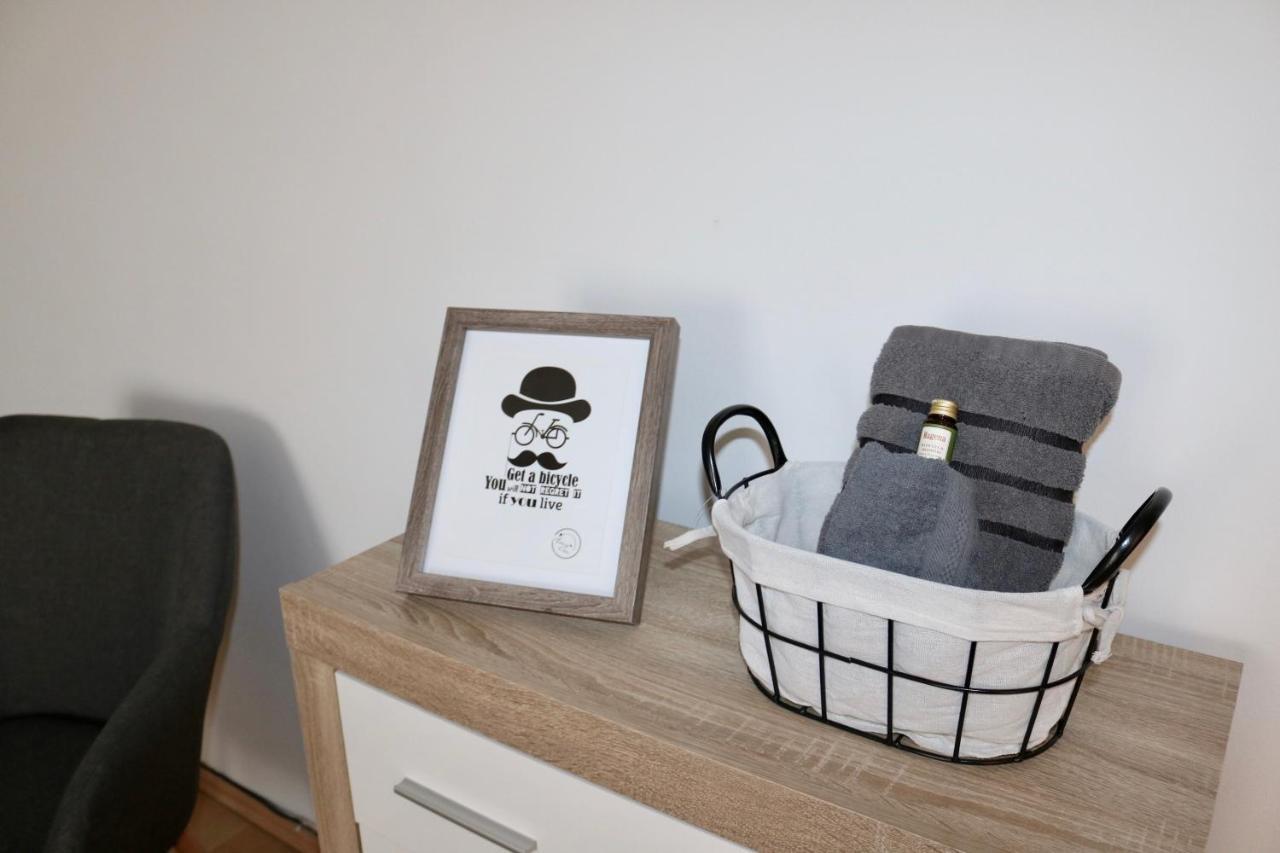 Szabadsag Apartman Печ Екстериор снимка